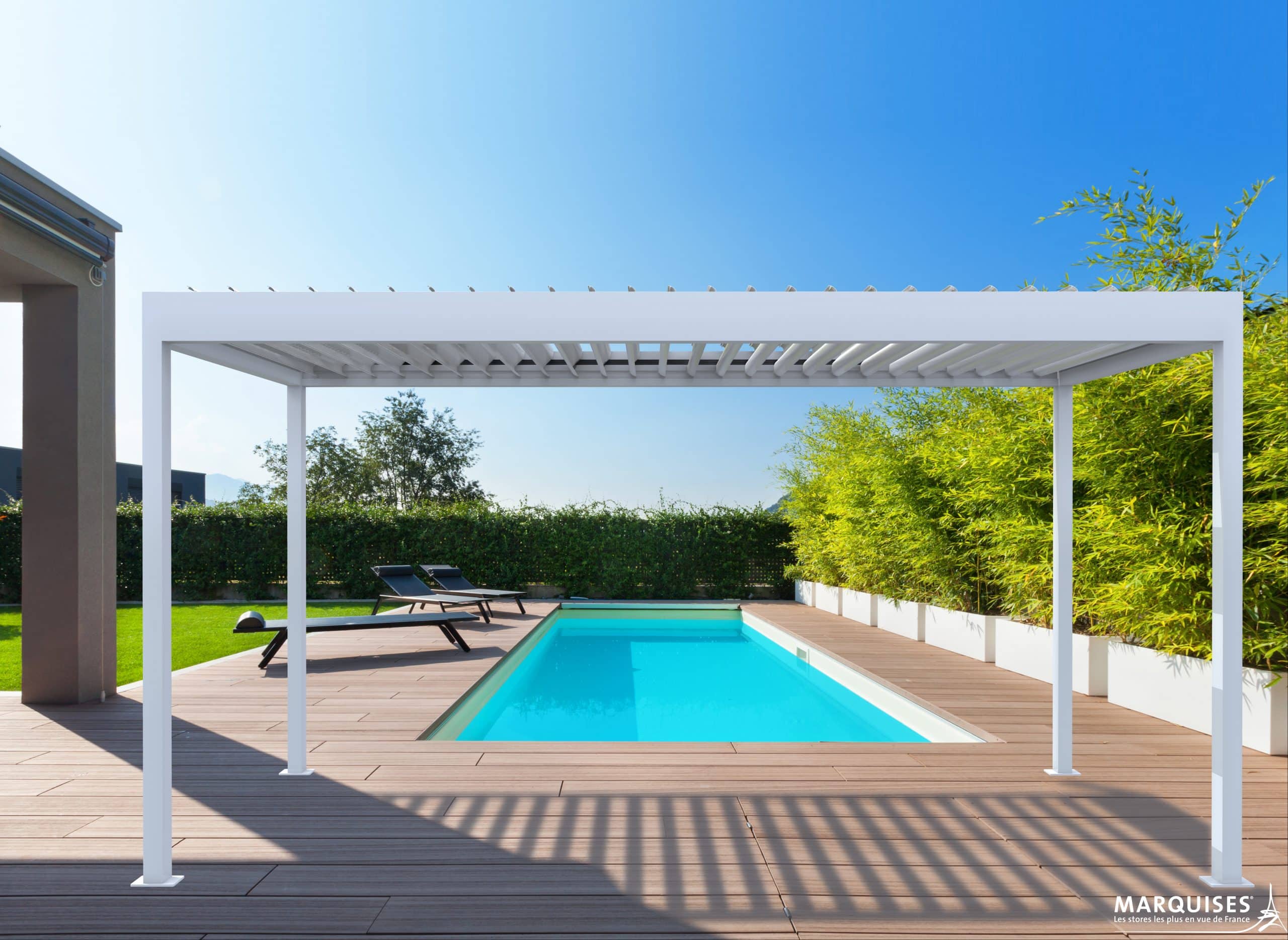 Pergolabri : pergola bioclimatique , store banne et sav abri de piscine