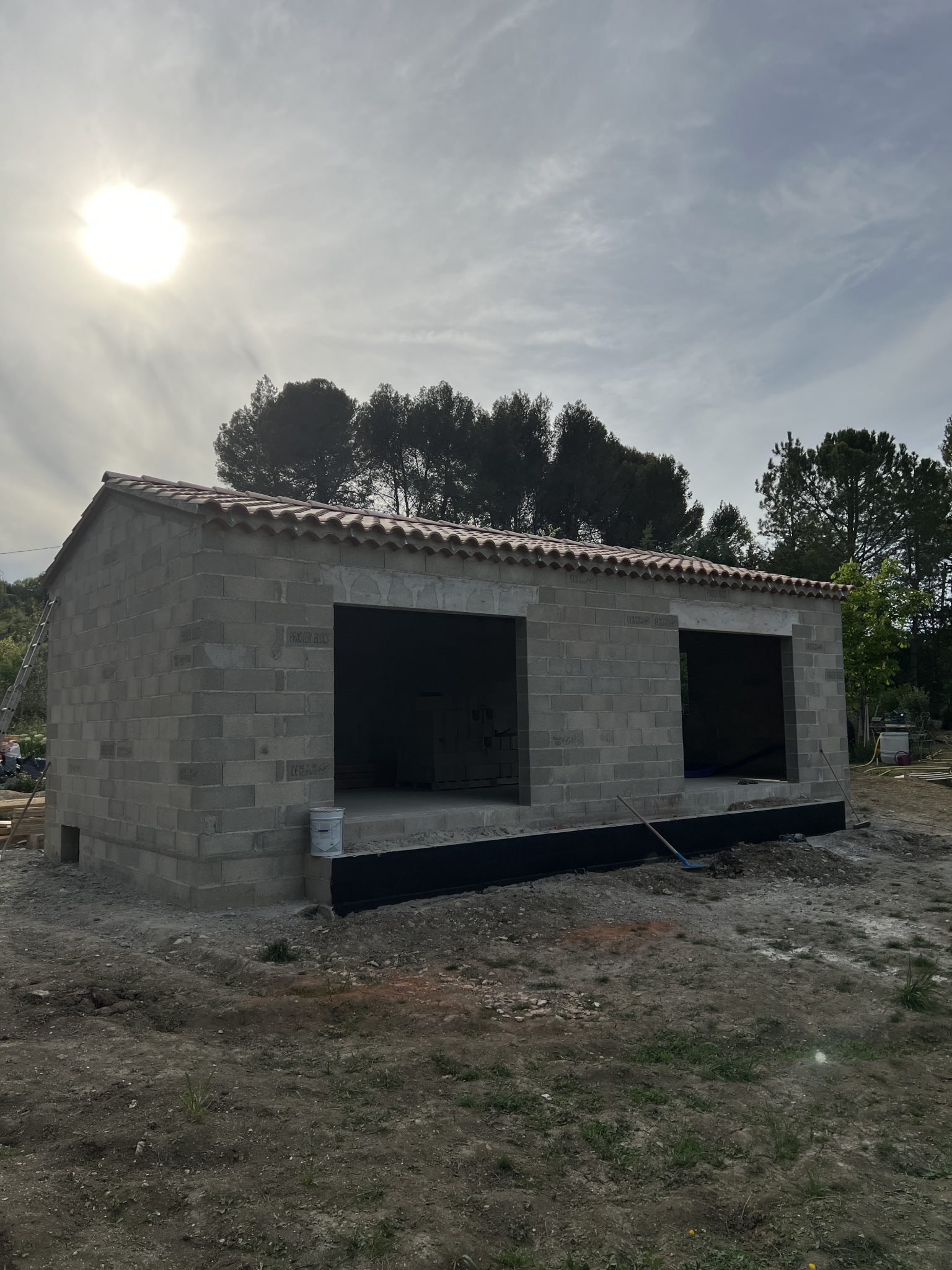 Logo de Proenca Melvyn, société de travaux en Maçonnerie : construction de murs, cloisons, murage de porte